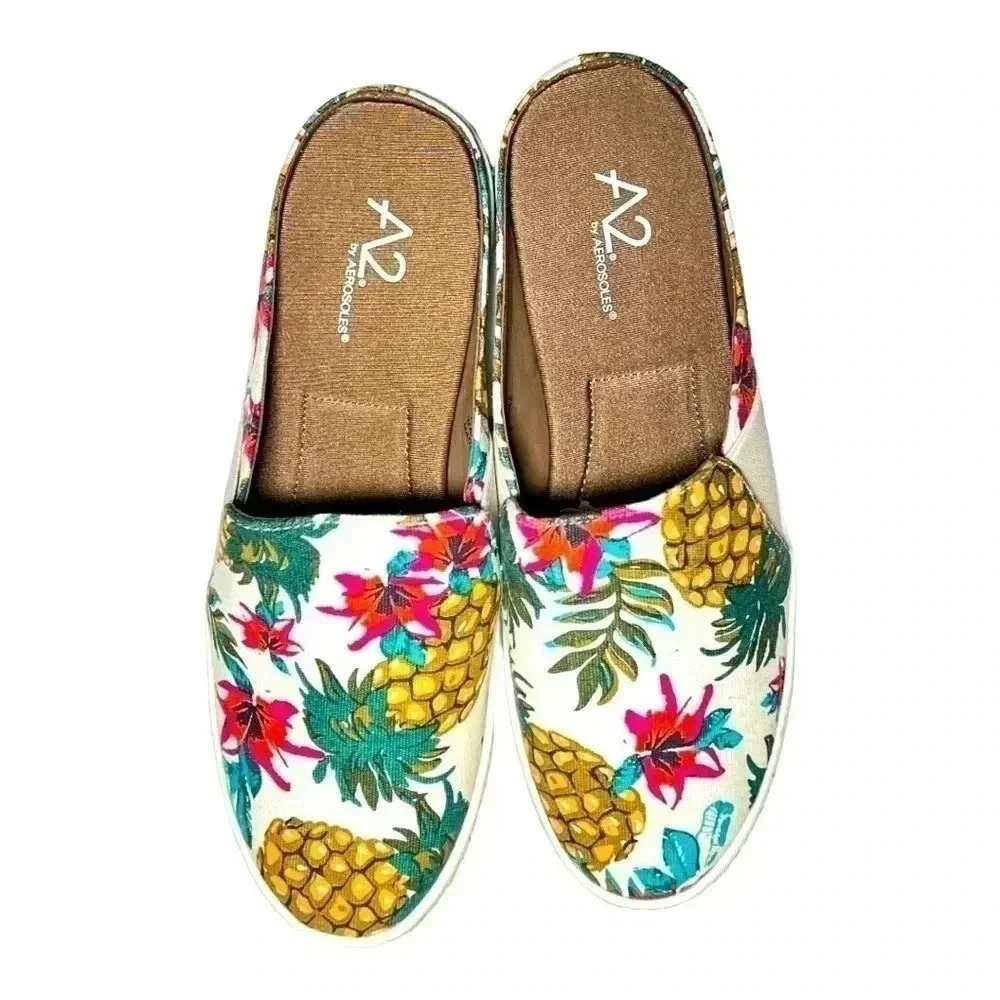 A2 by Aerosoles Women’s Flat Mules Natural Multi Colored Size 7 Brand New No Box